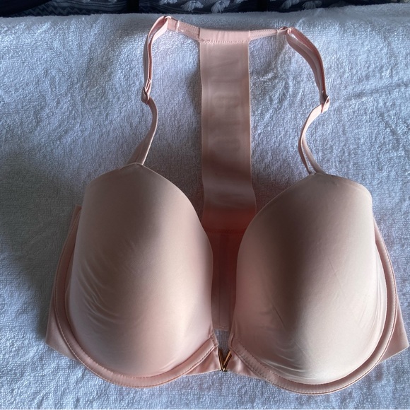 Victoria's Secret Cupid Pink 32DDD
 Sexy Illusions Lined Demi 
Front Close Bra - Picture 4 of 8